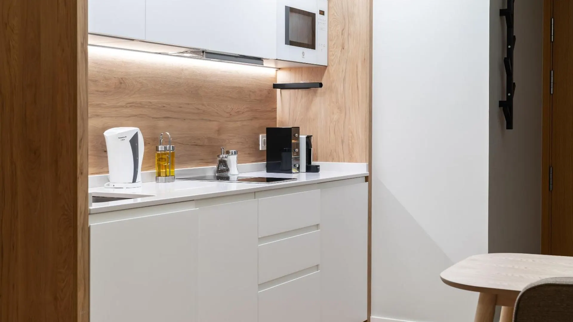 Apartment Limehome Bilbao Tristan De Leguizamon Kalea Spain
